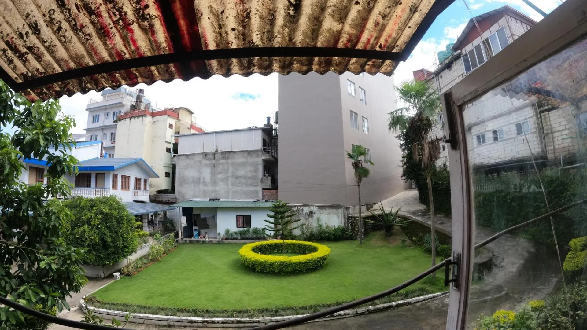 Kusum Hotel Kathmandu 0*,  Nepal
